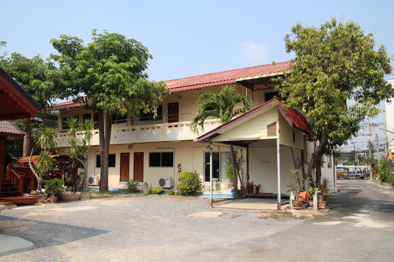 叻差弗度假酒店 Lop Buri 外观 照片